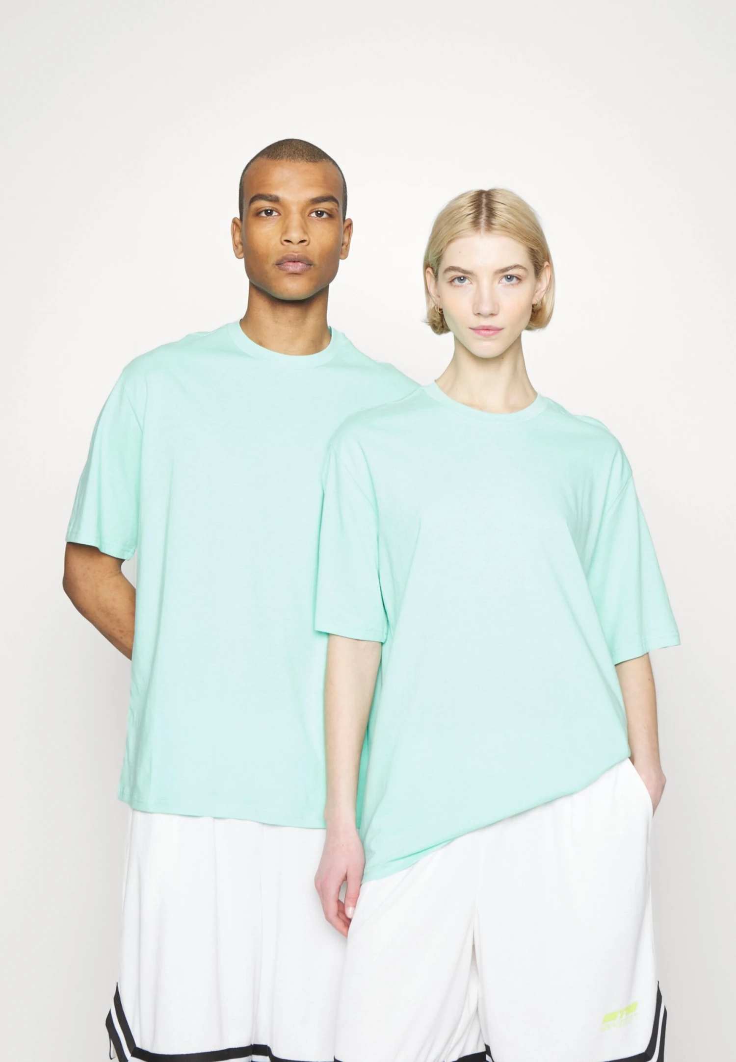 YOURTURN UNISEX 3 PACK - T-shirt Basic - White/mint/black 3 YOURTURN UNISEX 3 PACK - T-shirt Basic - White/mint/black - obrazek 3