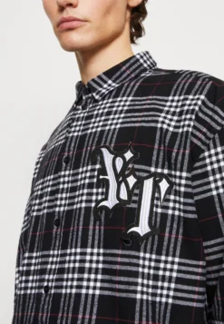 YOURTURN UNISEX - Koszula - White/black -Yourturn 122bb50dbce74bea8289cf852131132c scaled