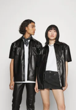 YOURTURN UNISEX - Koszula - Black