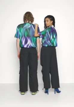 YOURTURN UNISEX - Spodnie Materiałowe - Black -Yourturn 1659762da2ea493da34fe21002d52ba4 scaled