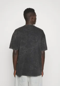 YOURTURN 2 PACK UNISEX - T-shirt Basic - Black/olive -Yourturn 1801e7411af24fceb5939c6b91f04eaa scaled