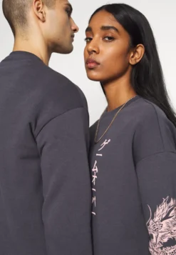 YOURTURN Bluza - Dark Gray -Yourturn 1fbd85489aad434e95d0d7ff6e9aca2a scaled