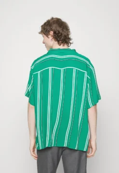 YOURTURN STRIPES BOXI - Koszula - Green -Yourturn 33ad028826184f32afd72d60071cd31d scaled