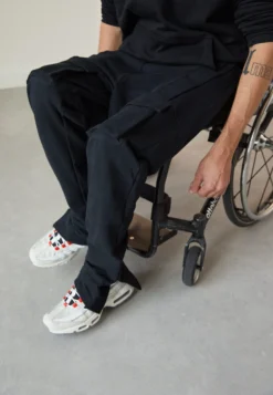 YOURTURN Spodnie Treningowe - Black