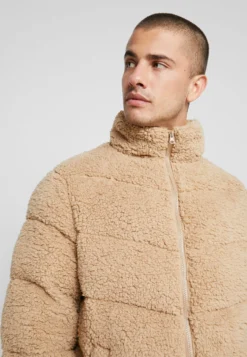 YOURTURN Kurtka Zimowa - Camel -Yourturn 470abfdc234e4da9b77aa1306f8dc82b scaled