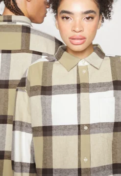 YOURTURN LARGE SCALE CHECK GENDERLESS - Koszula - Brown -Yourturn 5e44065016d941bea8e6d65bb69fc1b7 scaled