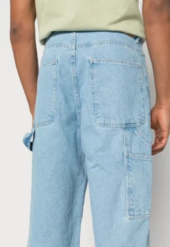 YOURTURN UNISEX - Jeansy Relaxed Fit - Light Blue Denim -Yourturn 643cd7d8f2bd491aa7d50b770e21d08e scaled