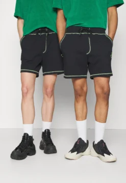 YOURTURN UNISEX - Szorty - Black