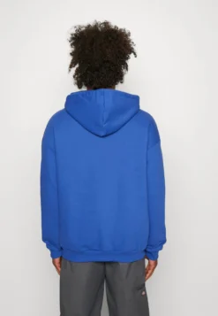 YOURTURN NEVER AGAIN HOODIE UNISEX - Bluza Z Kapturem - Dark Blue -Yourturn 71bac5c16f7d4b6698014e2f0a2bb1b6 scaled