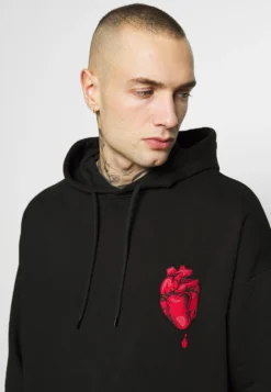 YOURTURN Bluza Z Kapturem - Black 10 YOURTURN Bluza Z Kapturem - Black -Yourturn 78cc7fbd4e024e76a1f37eea18f77f7f scaled