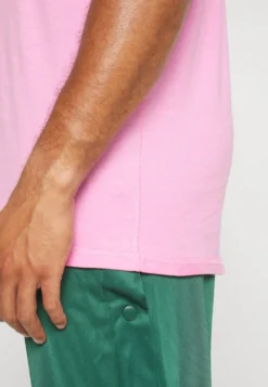 YOURTURN UNISEX - T-shirt Basic - Pink 20 YOURTURN UNISEX - T-shirt Basic - Pink -Yourturn 9334cbb1d463480c958a5665b35e7b6c scaled