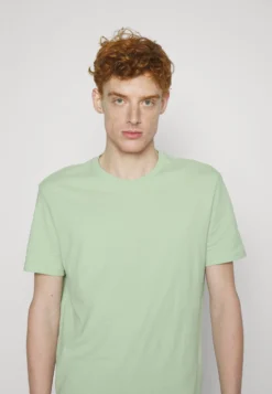 YOURTURN UNISEX 5 PACK - T-shirt Basic - White/blue-grey/purple -Yourturn 9898e4bcec644b5090ed5e048ac55f49 scaled