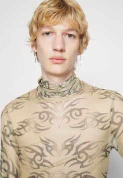 PHLUID PROJECT X YOURTURN UNISEX - Bluzka Z Długim Rękawem - Tan -Yourturn 9d94919392a742daa370b856486c85df scaled