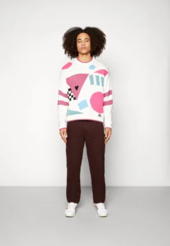 Yourturn -Yourturn 9ec6db3ea3e84f4382b682f37dd76784 scaled