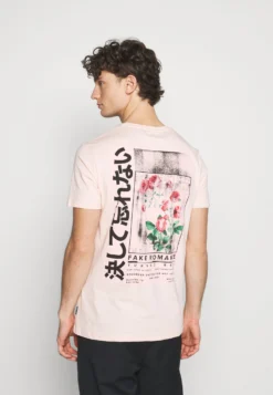 YOURTURN T-shirt Z Nadrukiem - Pink -Yourturn a46c8c776e1c4c989a2be942533c28c7 scaled