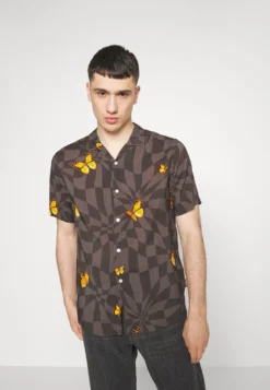 YOURTURN UNISEX - Koszula - Brown -Yourturn b00245fb903345c4b671a0a2c4afefa0 scaled