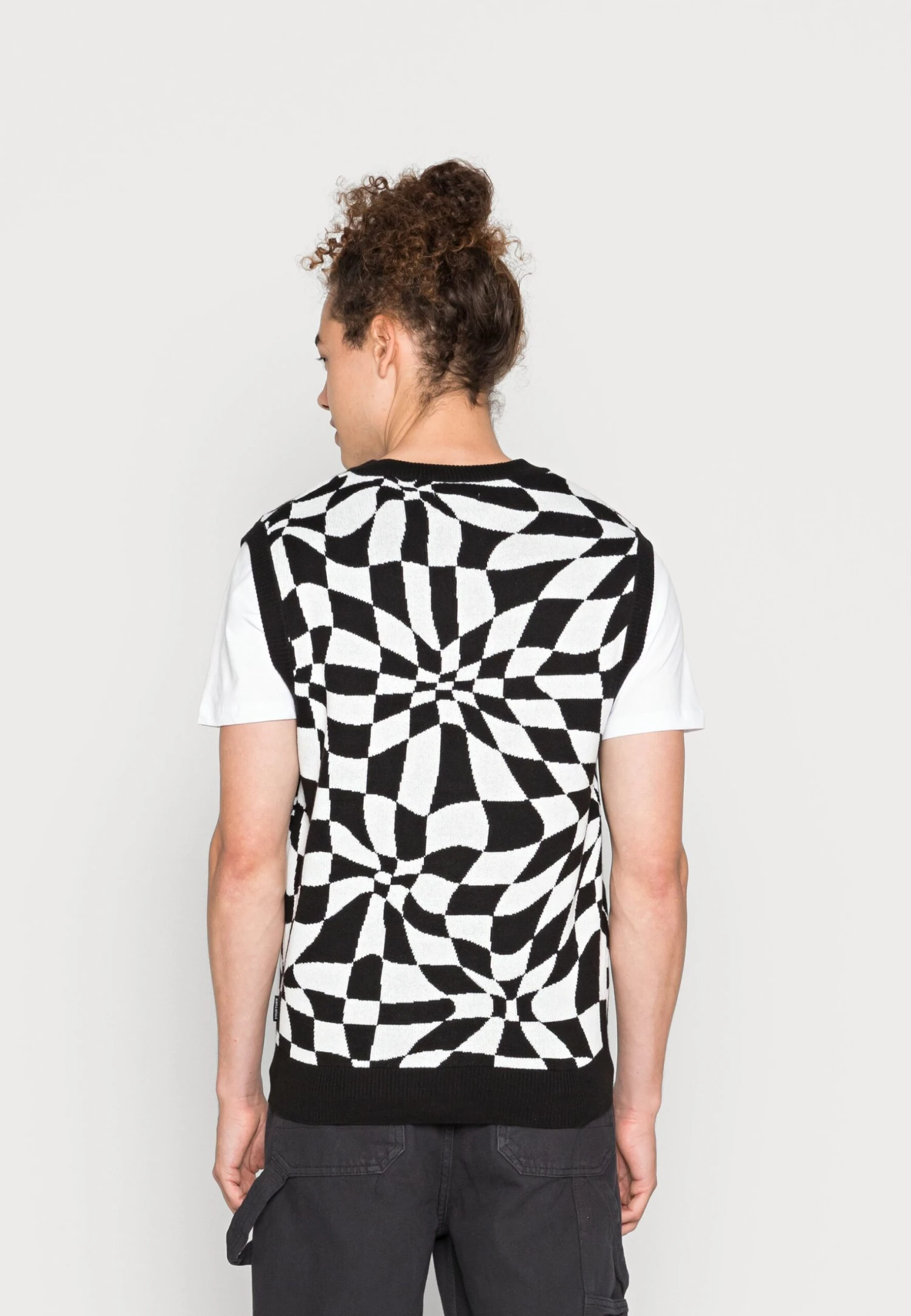 YOURTURN DISTORTED CHECK VEST UNISEX - Sweter - Black/white 3 YOURTURN DISTORTED CHECK VEST UNISEX - Sweter - Black/white - obrazek 3