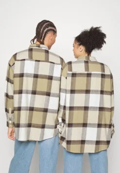 YOURTURN LARGE SCALE CHECK GENDERLESS - Koszula - Brown -Yourturn bc71fef5ed25465491bd74b89c719673 scaled