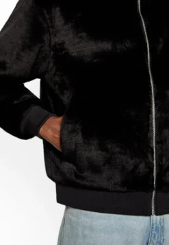 YOURTURN Kurtka Zimowa - Black 11 YOURTURN Kurtka Zimowa - Black -Yourturn bd2c7c34dcc94e1bb50e04c04c1e2f8a scaled