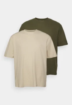 YOURTURN UNISEX - T-shirt Basic - Light Green/ Off-white -Yourturn c79586a67b644f9d8df9dcf9e2af5ece scaled