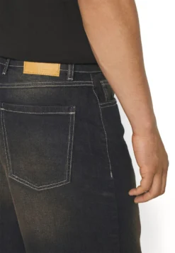 YOURTURN UNISEX - Szorty Jeansowe - Dark Blue Denim -Yourturn d22c54e04f454e4aa07e175f9164d407 scaled