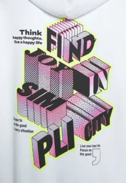 YOURTURN LETTERS - Bluza Z Kapturem - White 13 YOURTURN LETTERS - Bluza Z Kapturem - White -Yourturn d3b2f1b75e9c4ad1adb47aee3aed33b7 scaled