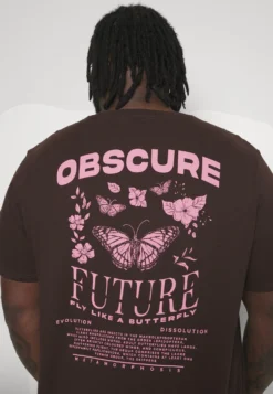 YOURTURN T-shirt Z Nadrukiem - Dark Brown -Yourturn d8f393defc3d420bad3f6109b2939097 scaled