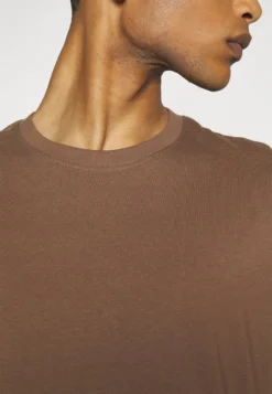 YOURTURN UNISEX 5 PACK - T-shirt Basic - Light Blue/blue/stone -Yourturn da298b2926e44d7a889b4a9d750e628e scaled