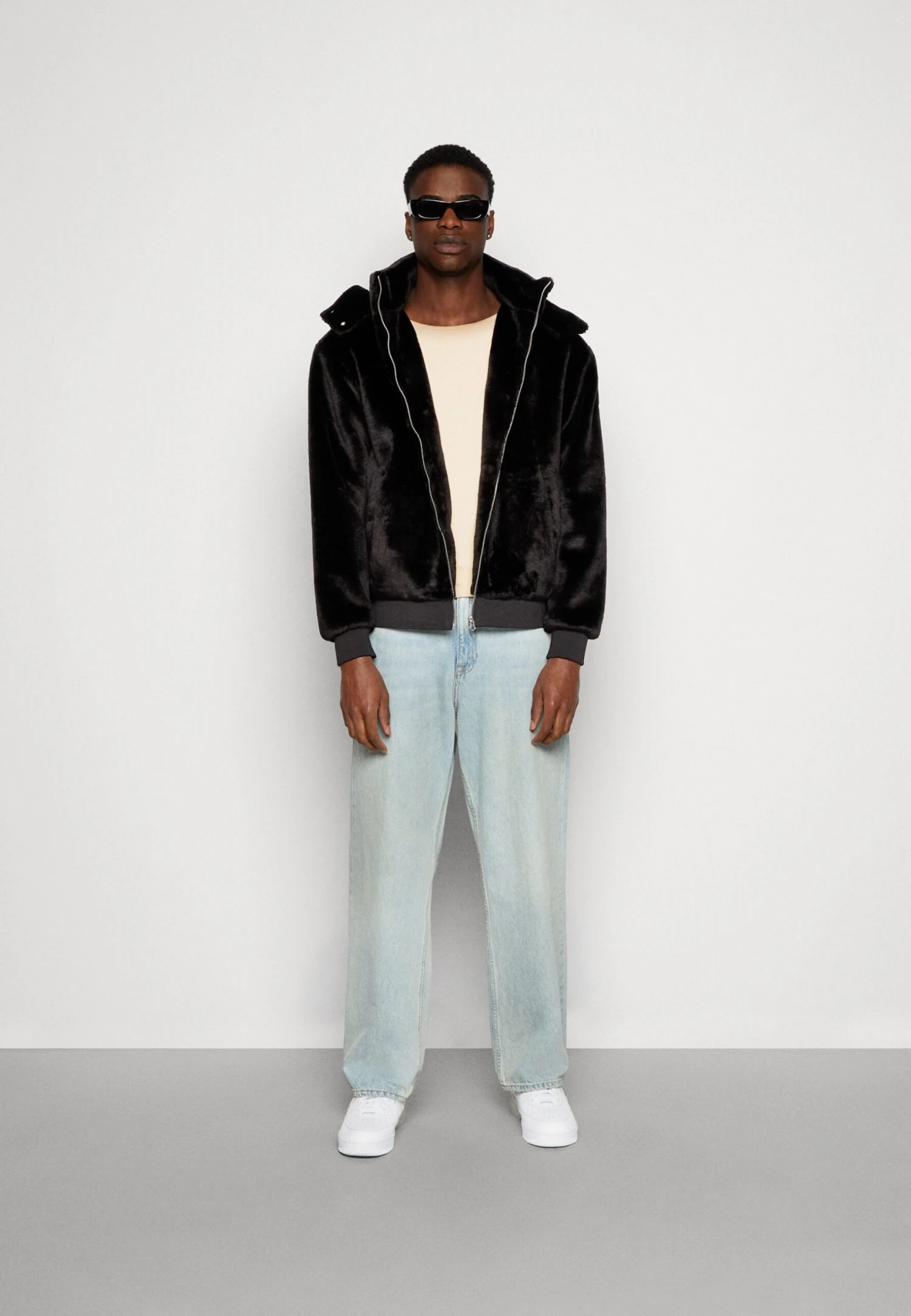 YOURTURN Kurtka Zimowa - Black 2 YOURTURN Kurtka Zimowa - Black - obrazek 2