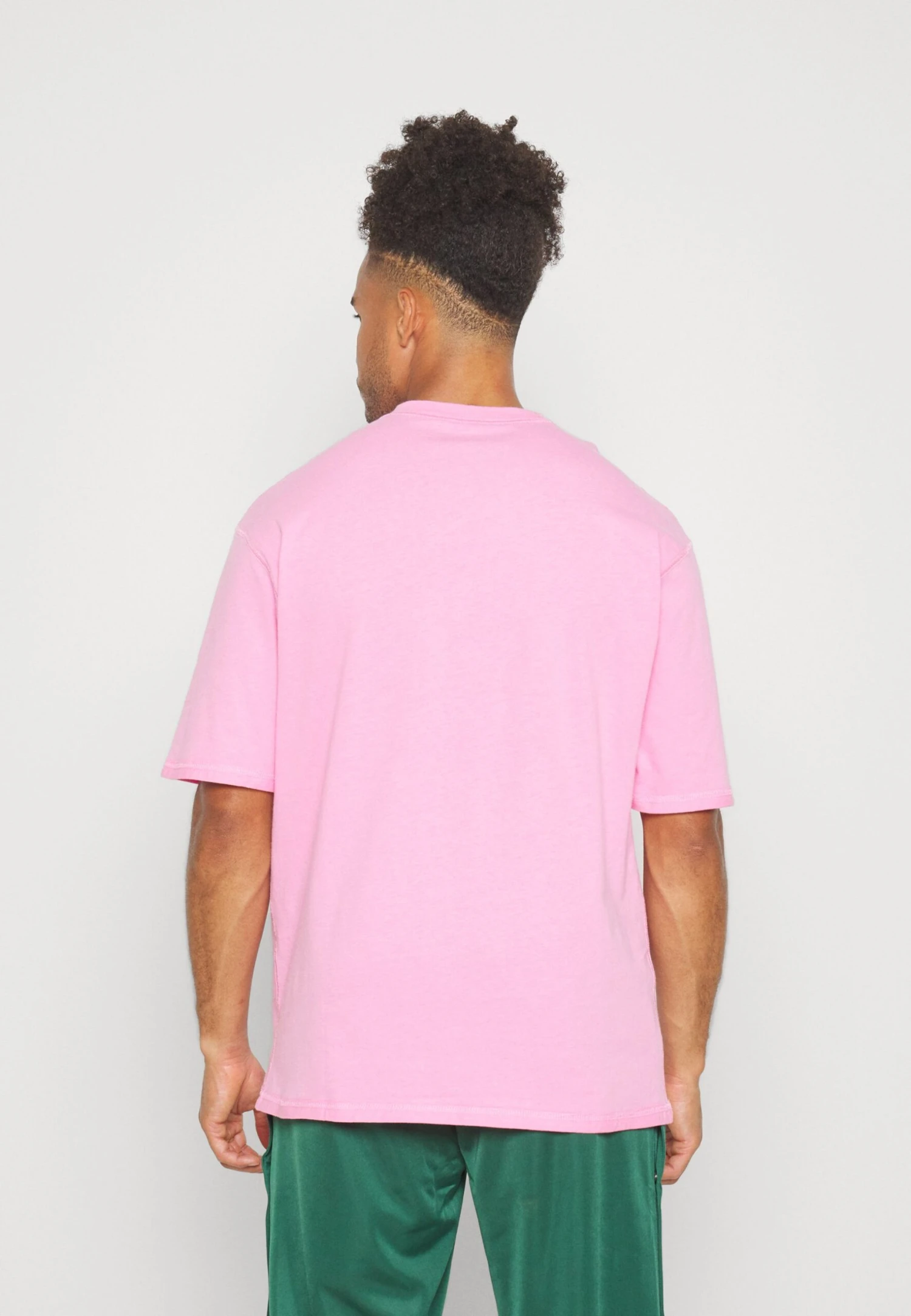 YOURTURN UNISEX - T-shirt Basic - Pink 4 YOURTURN UNISEX - T-shirt Basic - Pink - obrazek 4