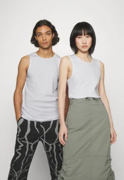 YOURTURN SLIM FIT RIBBED TANK UNISEX 2 PACK - Top - White/black -Yourturn ed6da4cbd31a45fc9e399b3d51a92359 scaled