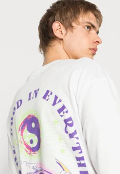 YOURTURN GOOD IN EVERYTHING GRAPHIC T-SHIRT UNISEX - T-shirt Z Nadrukiem - White -Yourturn ee2f242defc5465f812743180f7f1ec7 scaled
