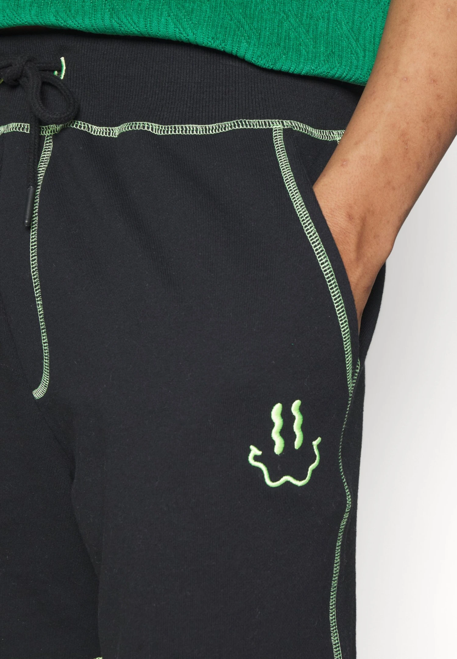 YOURTURN UNISEX - Szorty - Black 6 YOURTURN UNISEX - Szorty - Black - obrazek 6