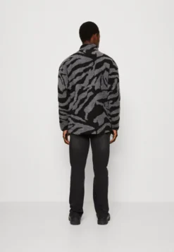 YOURTURN UNISEX - Kurtka Z Polaru - Grey -Yourturn fb0a0ae1914e4939bc76695f0267d638 scaled